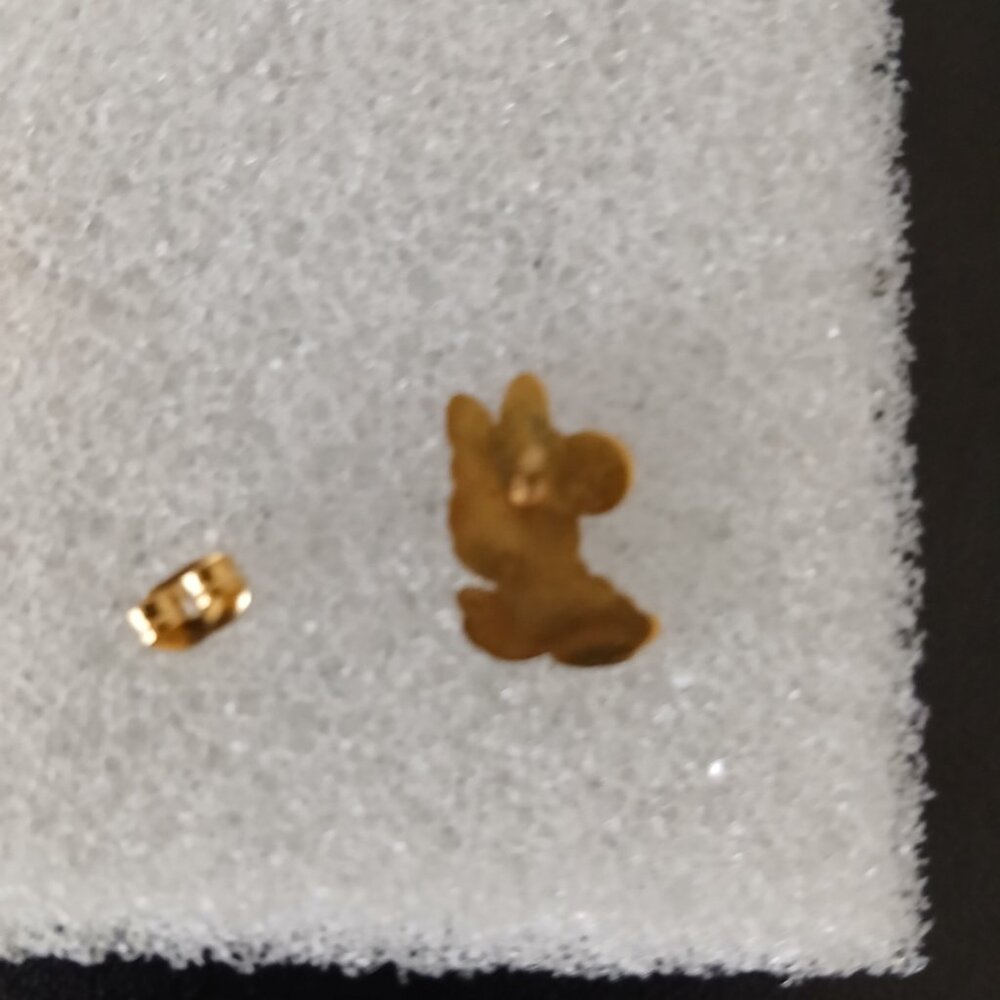 Disney Minne Enamel Earrings - Picture 3 of 3